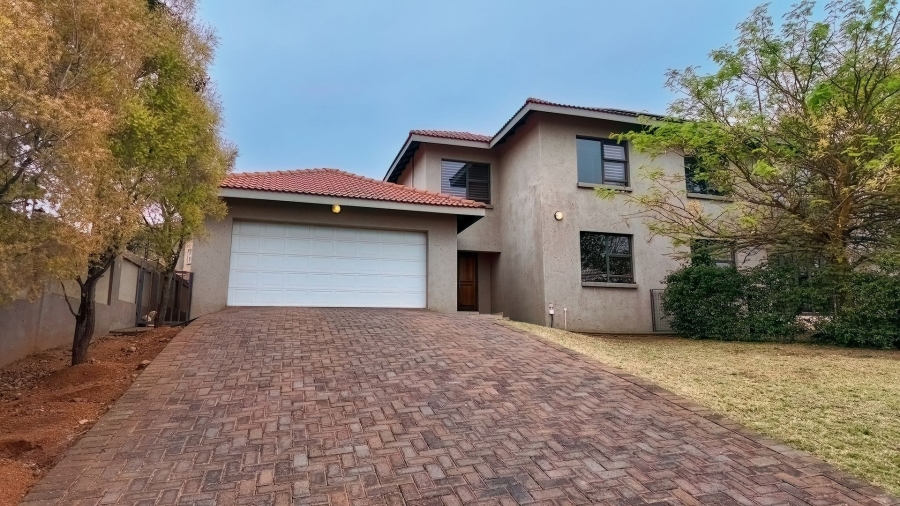 4 Bedroom Property for Sale in Boschdal North West